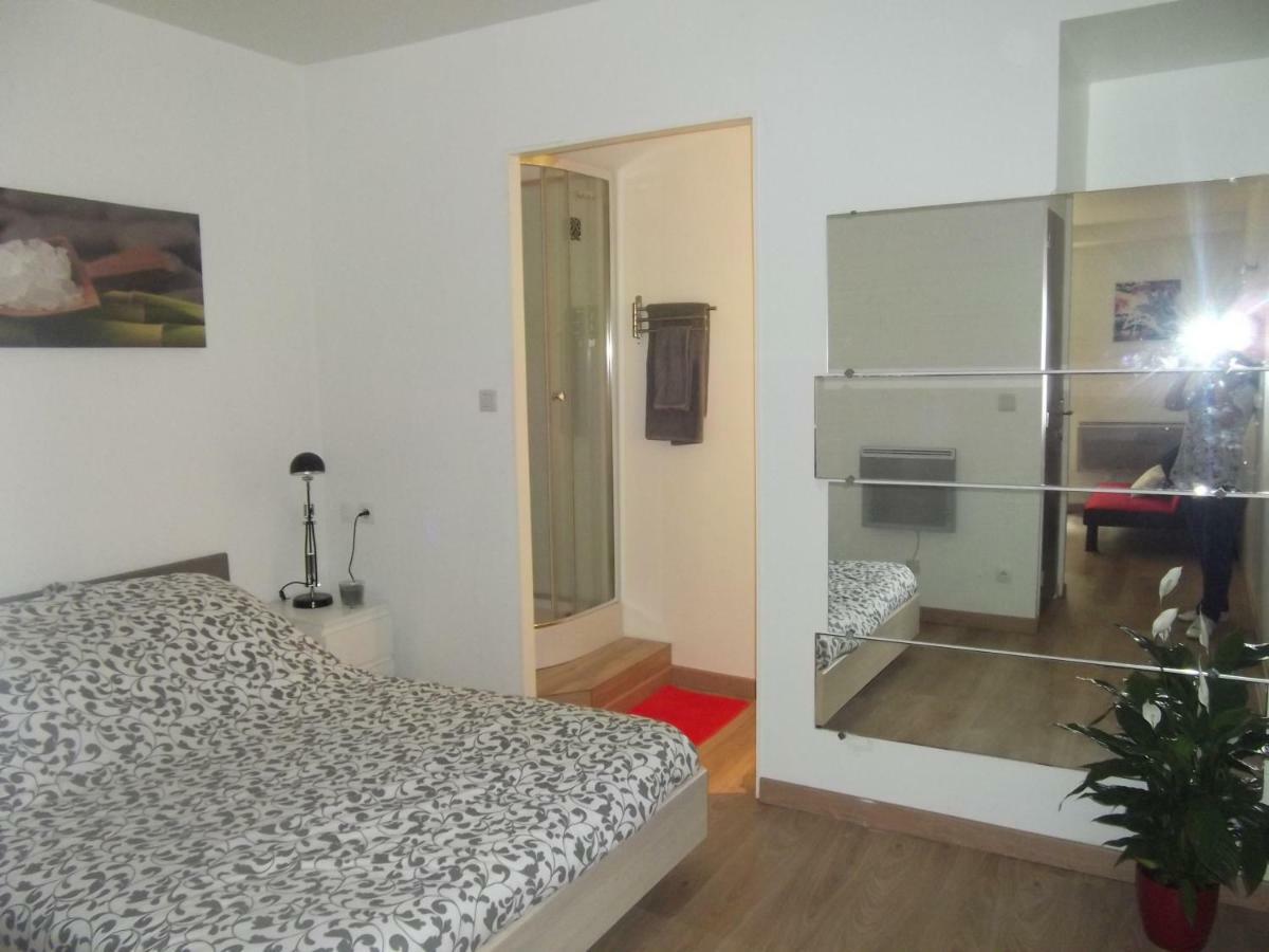 Copropriete Les Iris 1, 2 Et 3 Saint-Etienne (Loire) Exterior foto